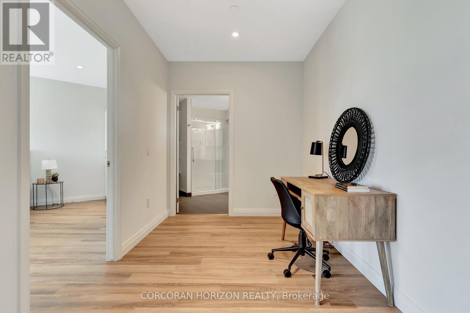 706 - 525 New Dundee Road, Kitchener, ON - Indoor