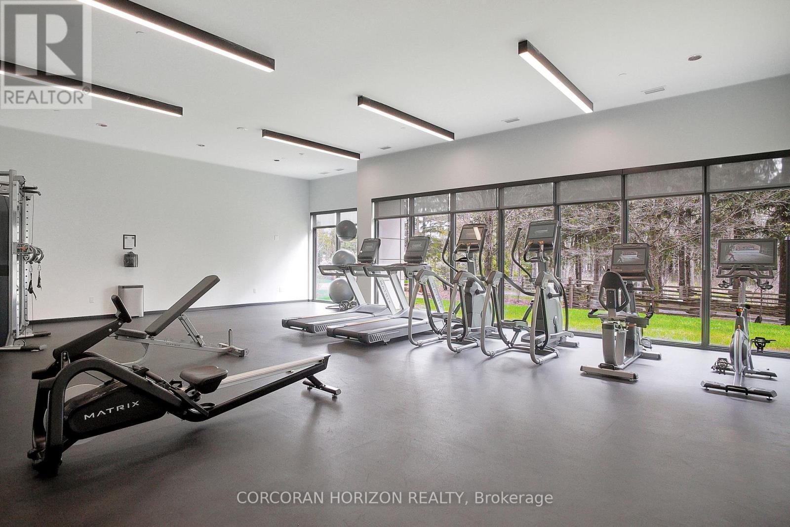 706 - 525 New Dundee Road, Kitchener, ON - Indoor Photo Showing Gym Room