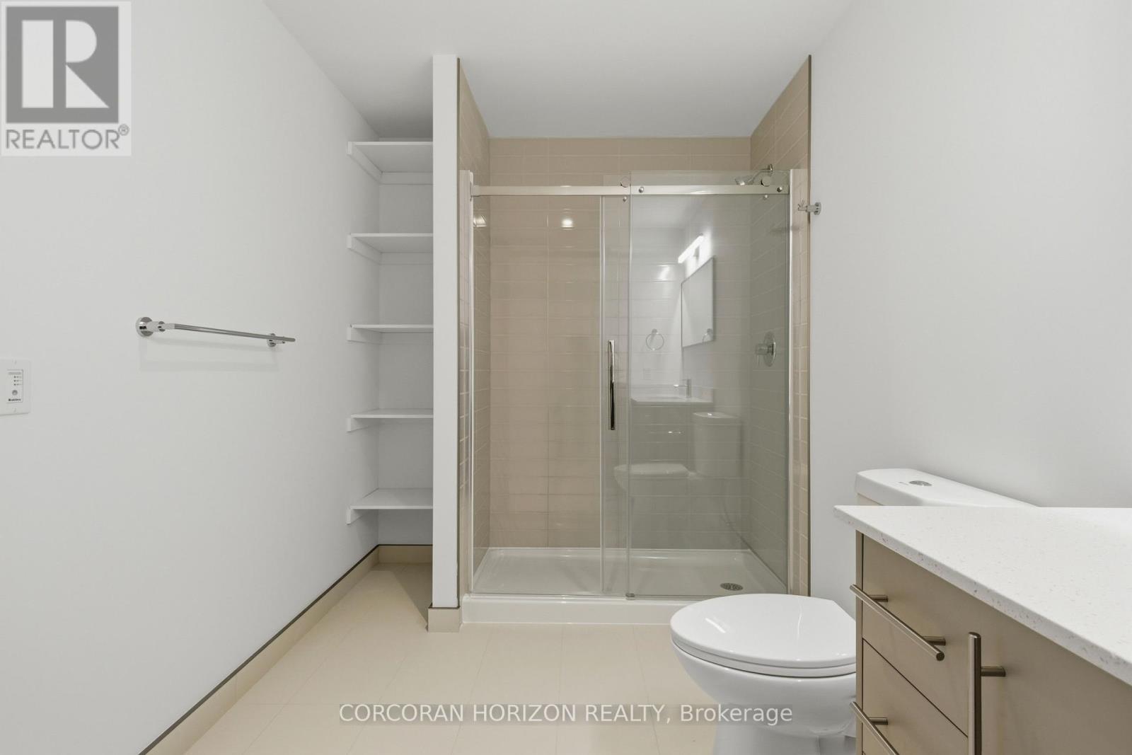 525 - 525 New Dundee Road, Kitchener, ON - Indoor Photo Showing Bathroom