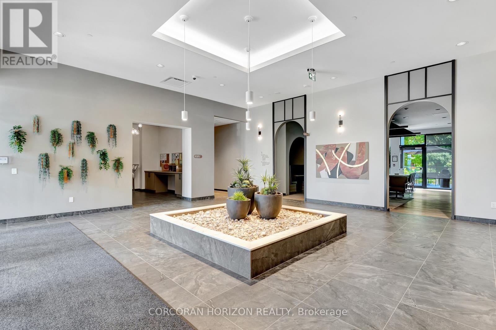 610 - 525 New Dundee Road, Kitchener, ON - Indoor Photo Showing Other Room