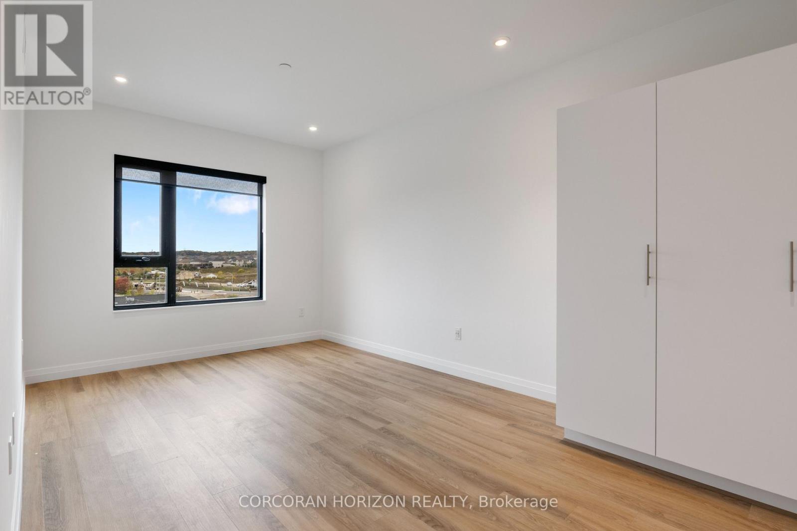 610 - 525 New Dundee Road, Kitchener, ON - Indoor Photo Showing Other Room