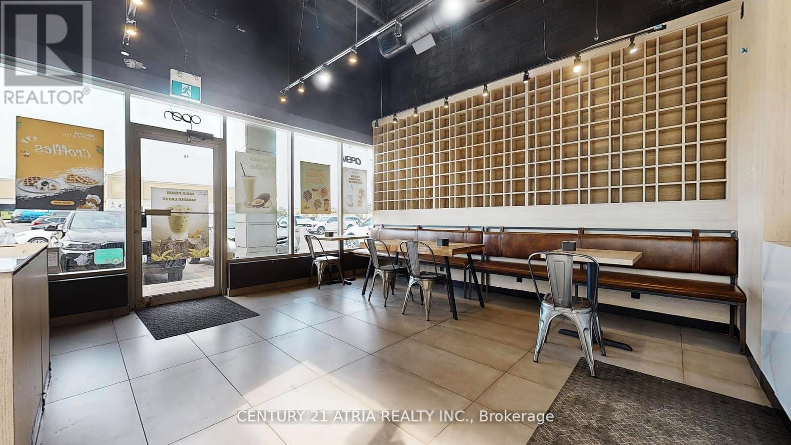 38 - 3175 Rutherford Road, Vaughan, ON