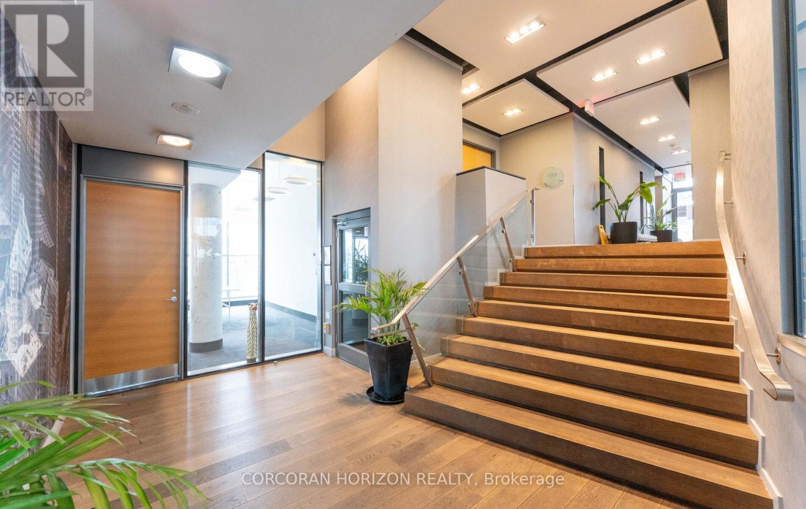 2105 - 70 Distillery Lane, Toronto, ON - Indoor Photo Showing Other Room