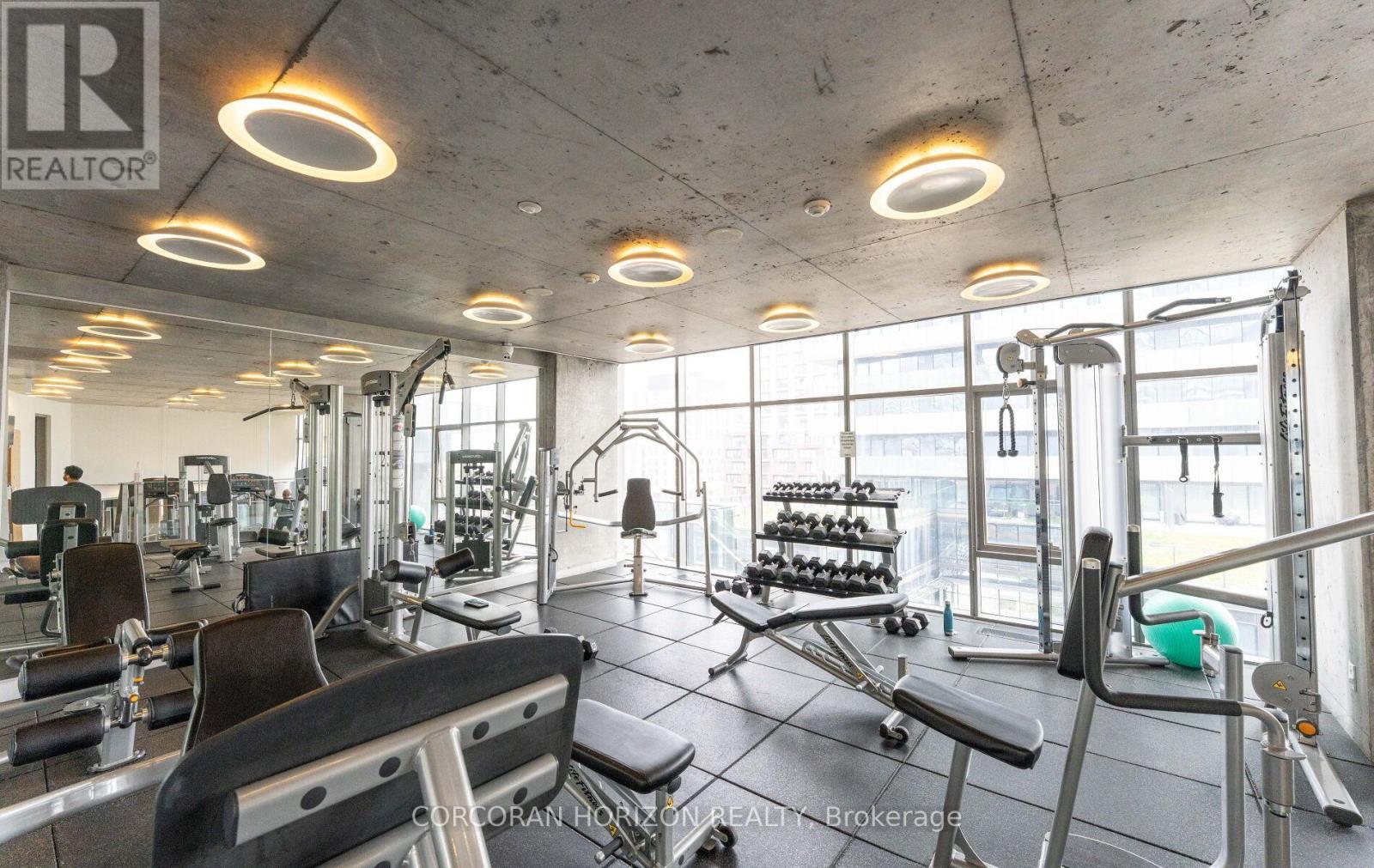 2105 - 70 Distillery Lane, Toronto, ON - Indoor Photo Showing Gym Room