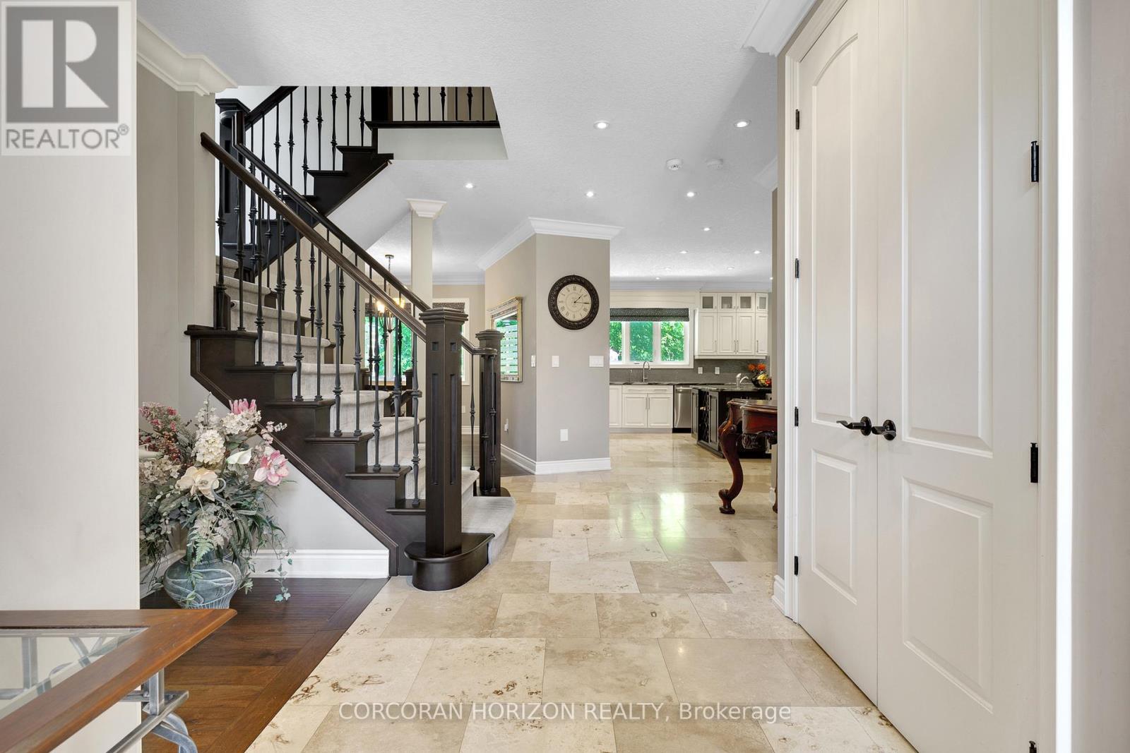 8 - 258 Edgewater Crescent, Kitchener, ON - Indoor Photo Showing Other Room