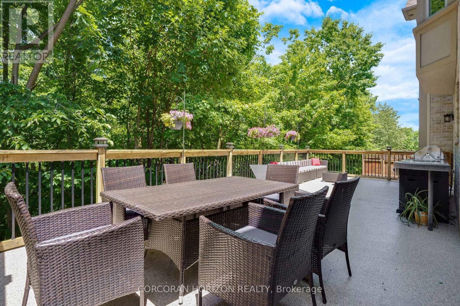 8 - 258 Edgewater Crescent, Kitchener, ON - Outdoor With Deck Patio Veranda With Exterior