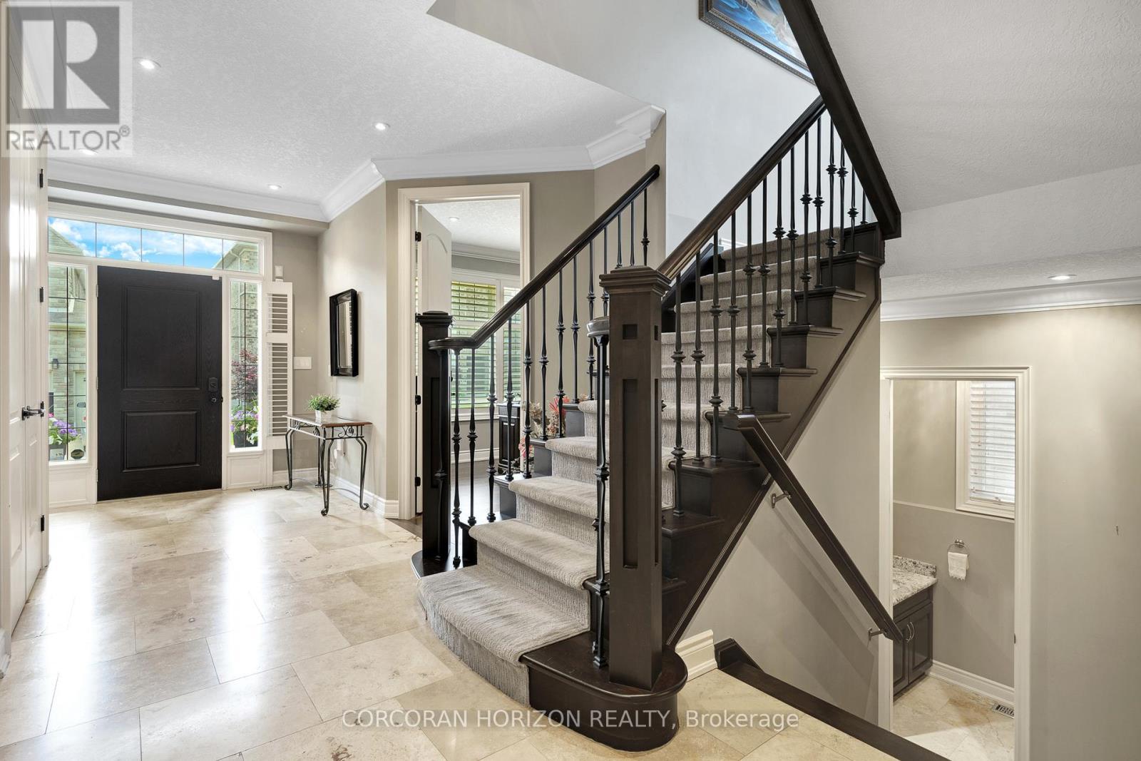 8 - 258 Edgewater Crescent, Kitchener, ON - Indoor Photo Showing Other Room