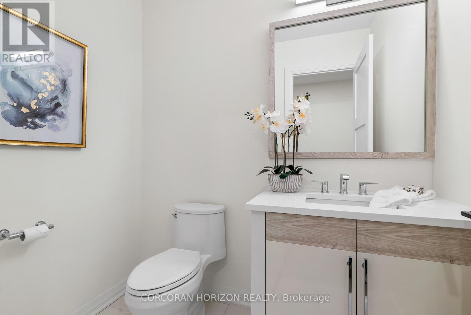 32 - 6523 Wellington 7 Road, Centre Wellington, ON - Indoor Photo Showing Bathroom