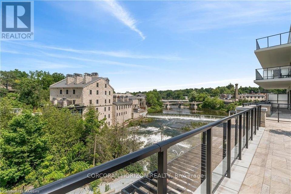 32 - 6523 Wellington 7 Road, Centre Wellington, ON - Outdoor With Balcony