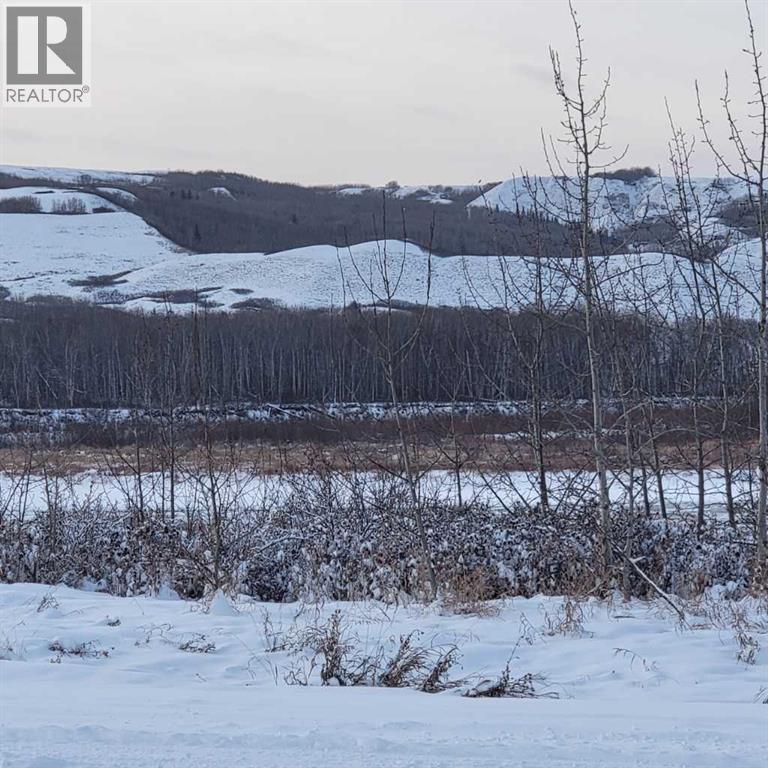 70 Ave 98 Street, Peace River, AB