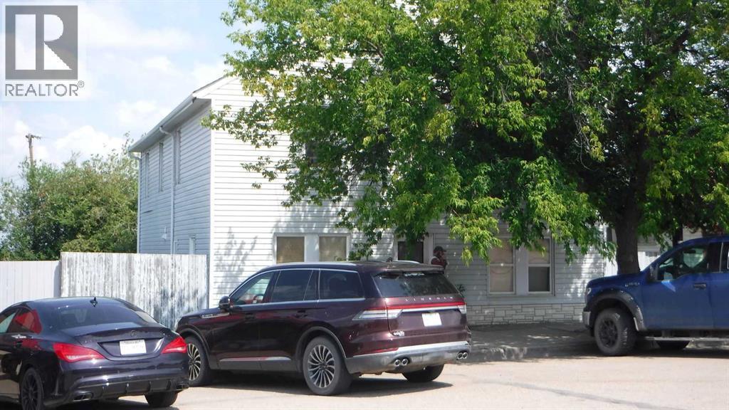 Front view - 5013 50 Avenue, Valleyview, AB