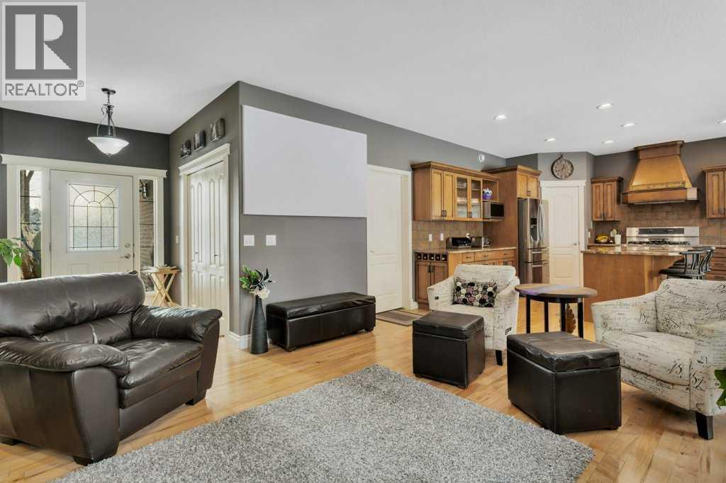 35276 Range Road 10 - 110, Rural Red Deer County, AB - Indoor Photo Showing Living Room