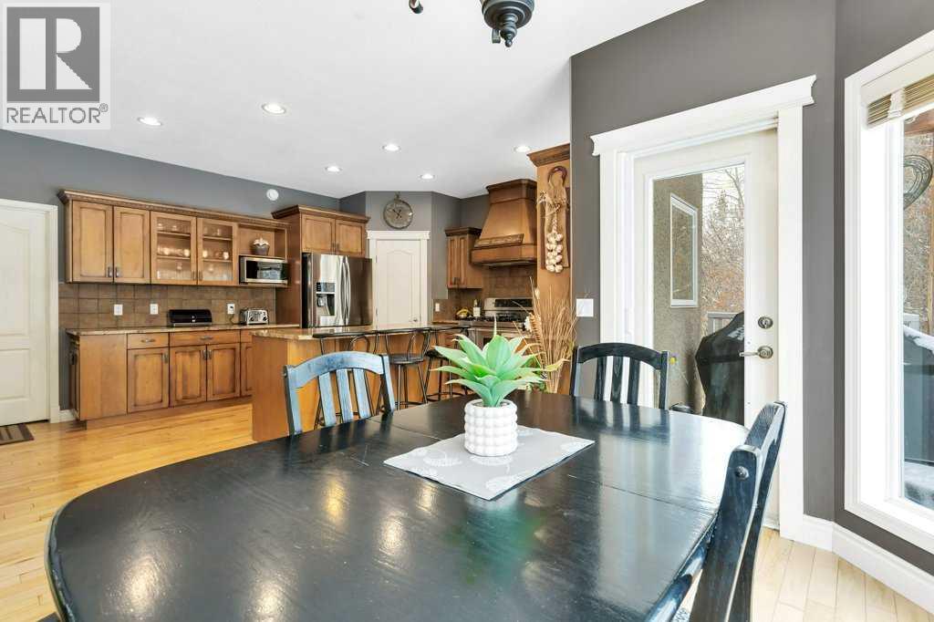 35276 Range Road 10 - 110, Rural Red Deer County, AB - Indoor Photo Showing Dining Room