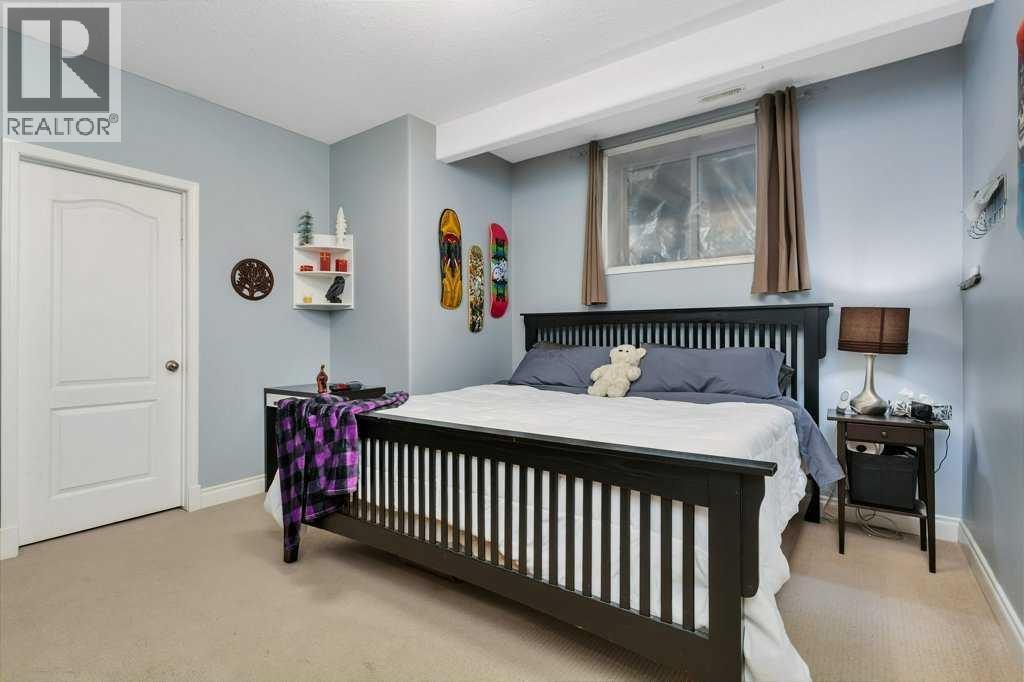 35276 Range Road 10 - 110, Rural Red Deer County, AB - Indoor Photo Showing Bedroom