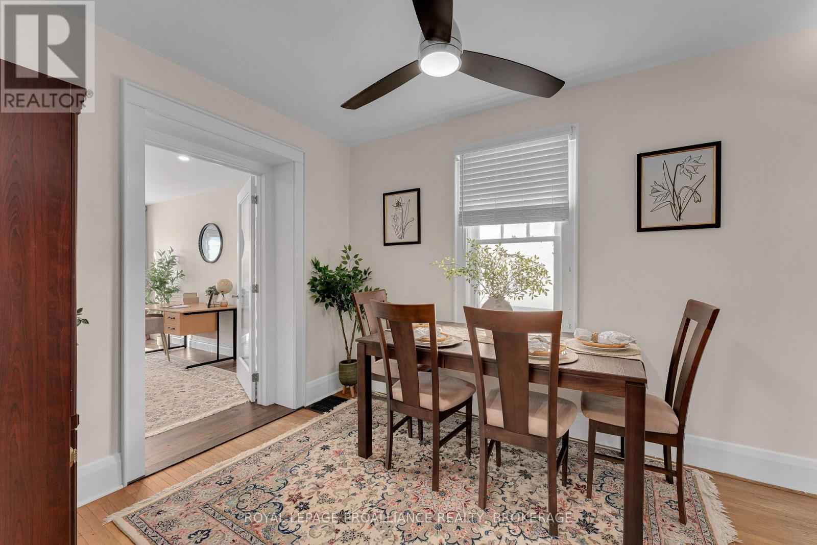 32 Livingston Avenue, Kingston (Central City East), ON - Indoor Photo Showing Dining Room
