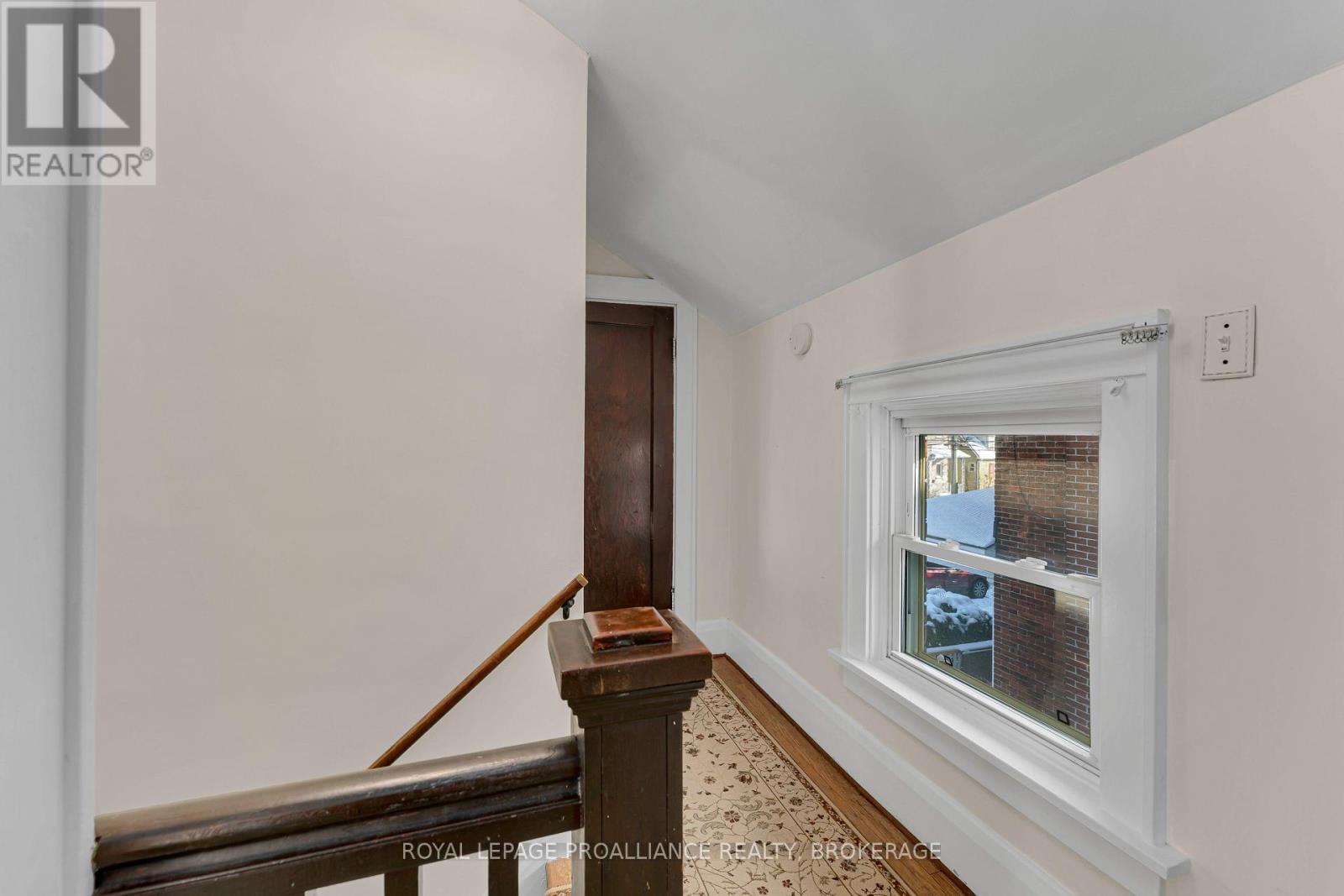 32 Livingston Avenue, Kingston (Central City East), ON - Indoor Photo Showing Other Room