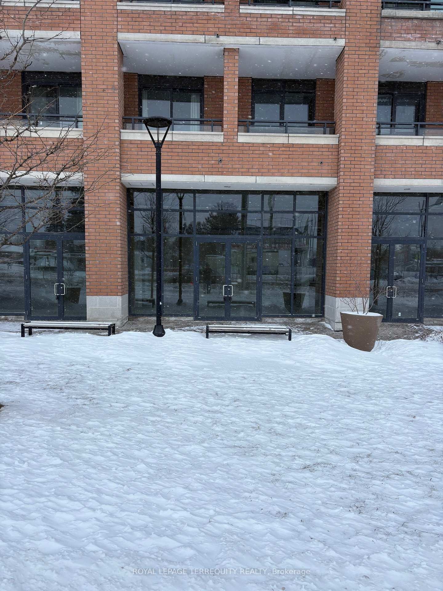 9-11611 Yonge Street, Richmond Hill, ON