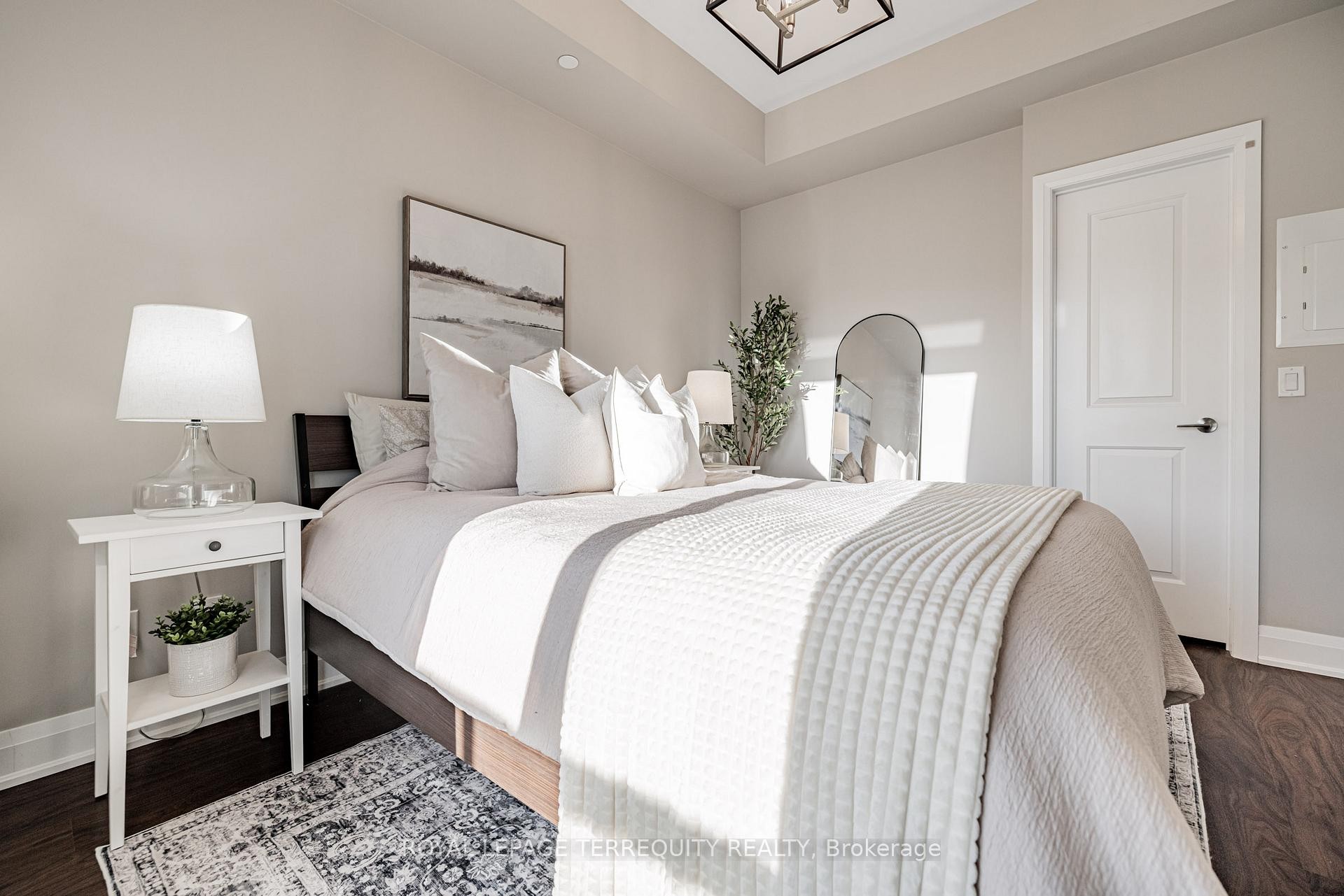 401-35 Fontenay Court, Toronto, ON - Indoor Photo Showing Bedroom