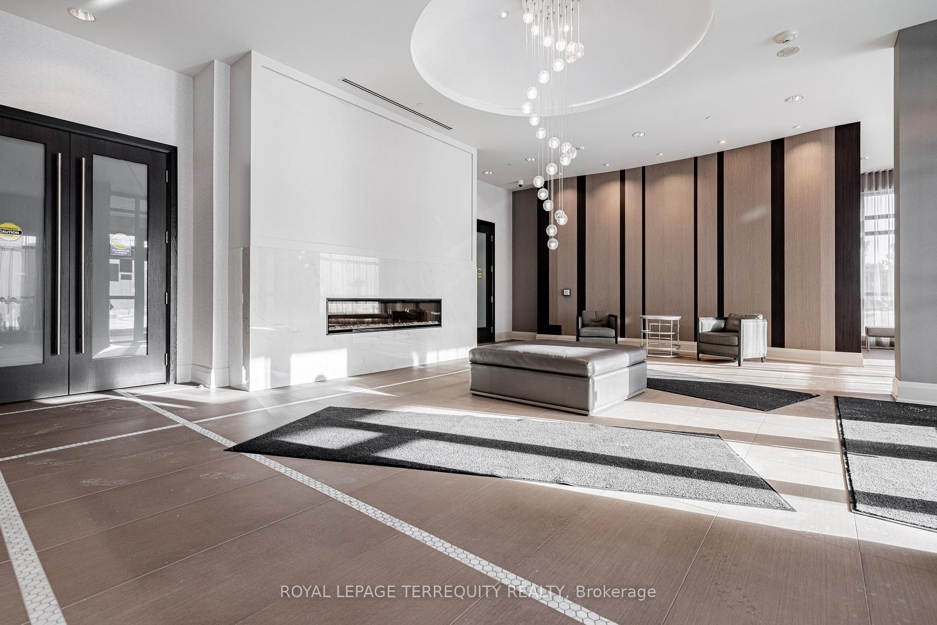 401-35 Fontenay Court, Toronto, ON - Indoor Photo Showing Other Room