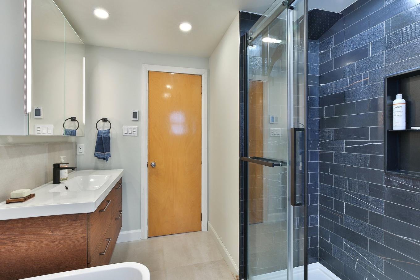 Bathroom - 25 Rue De L'Académie, Bedford - Ville, QC - Indoor Photo Showing Bathroom