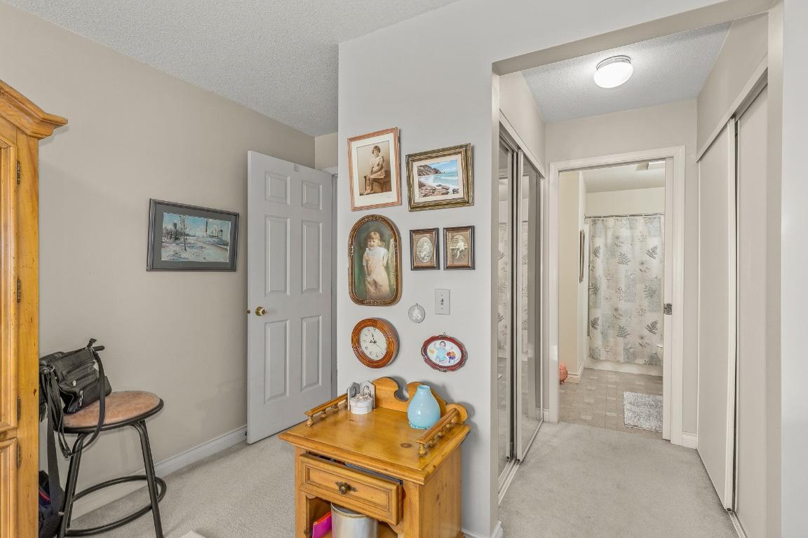 106-3815 Brown Road, West Kelowna, BC - Indoor Photo Showing Other Room