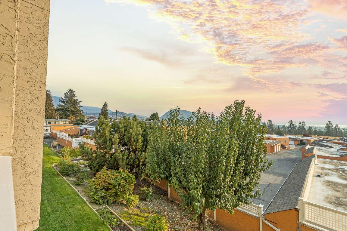 106-3815 Brown Road, West Kelowna, BC - Outdoor With View