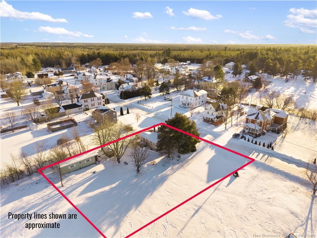 34 Manse St, Miramichi, NB