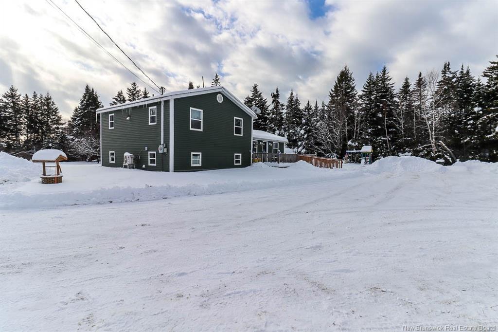 1944 Route 111, Bains Corner, NB