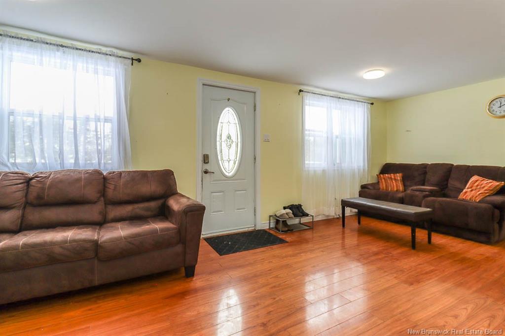 1944 Route 111, Bains Corner, NB