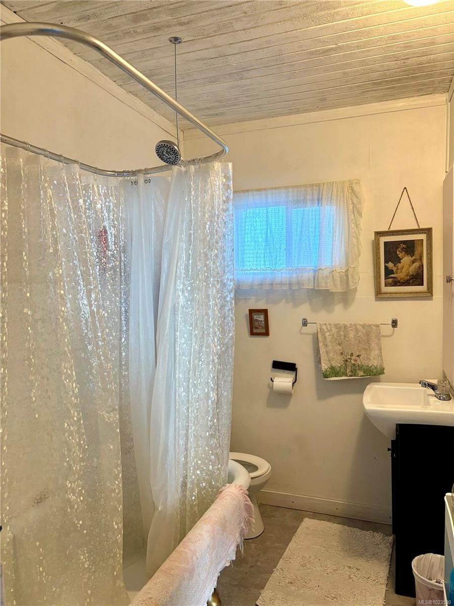 115 Haliburton St, Nanaimo, BC