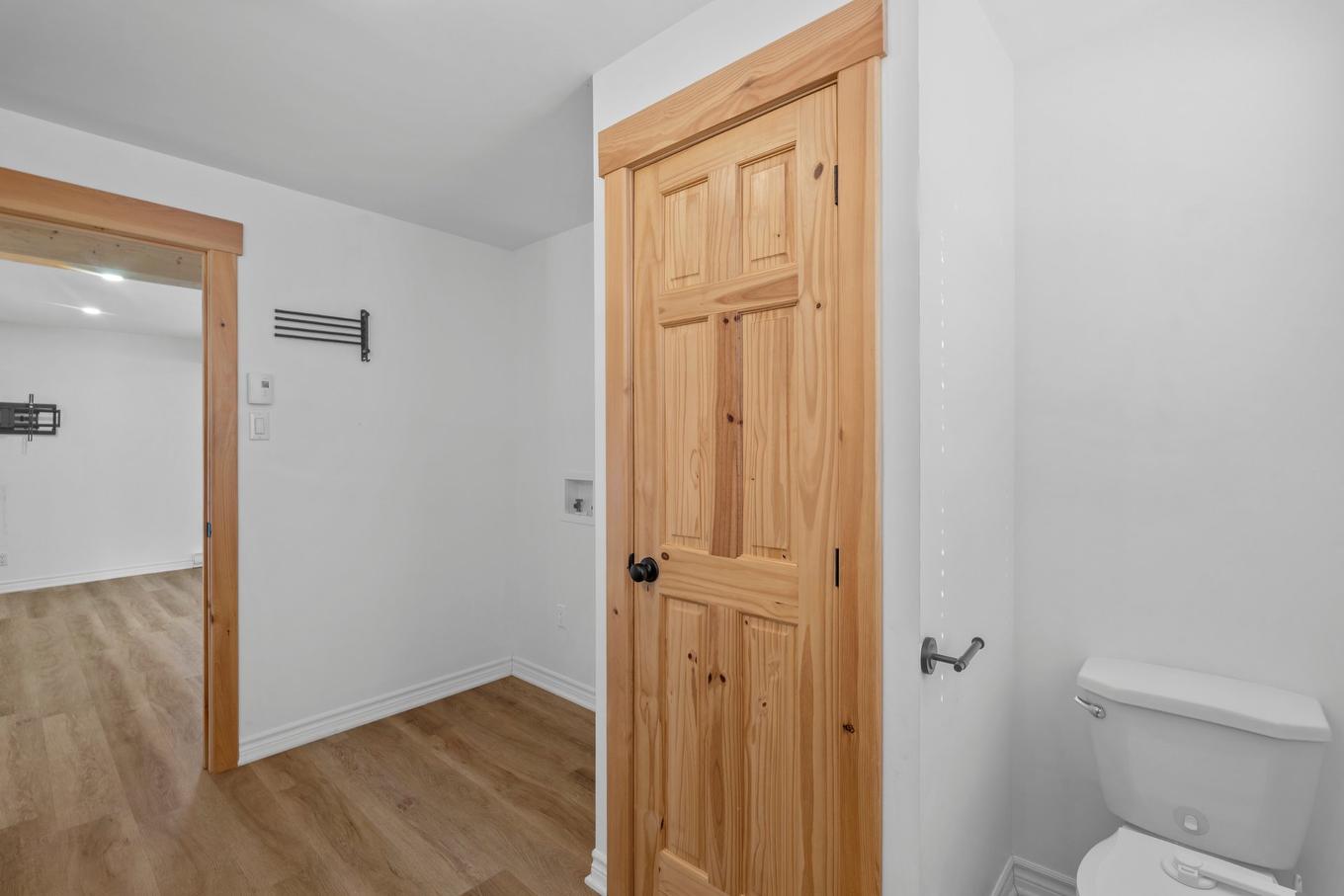 Salle d'eau - 50 Ch. Lobel, Brownsburg-Chatham, QC - Indoor