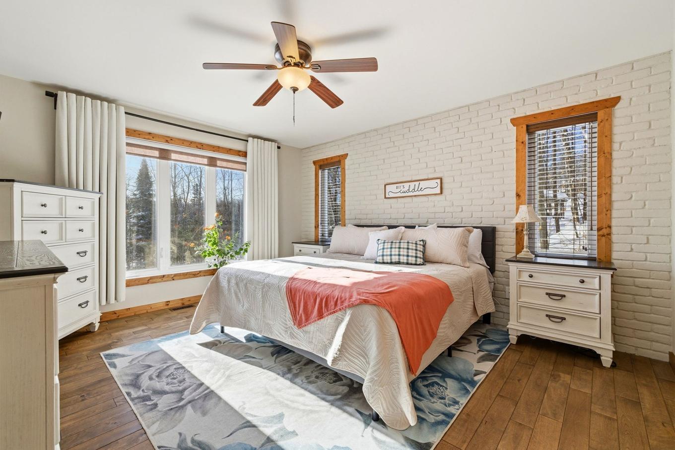Chambre à coucher principale - 180 Ch. Des Libellules, Mayo, QC - Indoor Photo Showing Bedroom