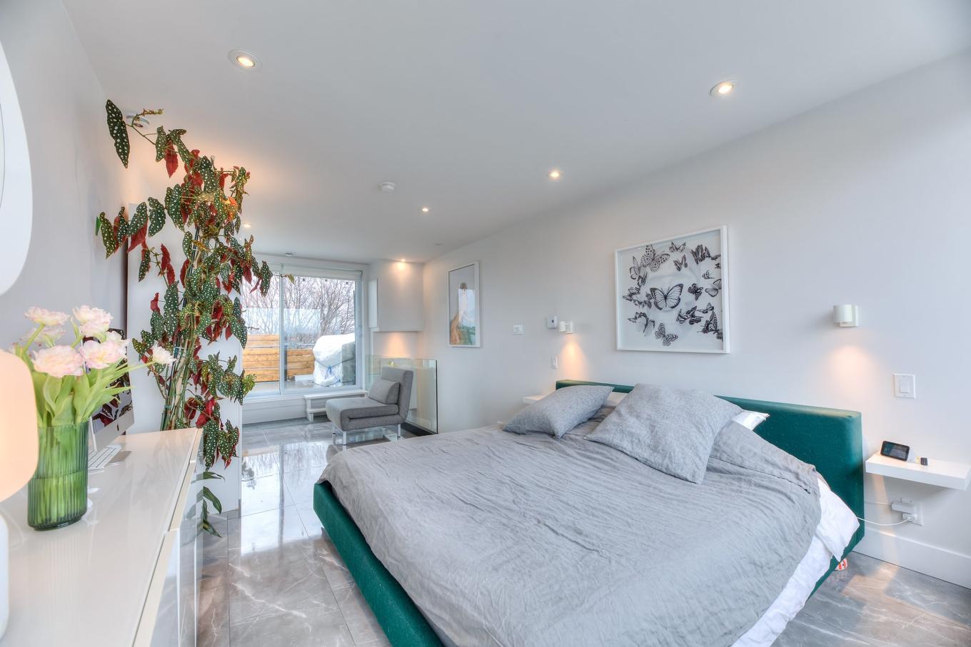 Den - 1438 Rue Joliette, Montréal (Mercier/Hochelaga-Maisonneuve), QC - Indoor Photo Showing Bedroom