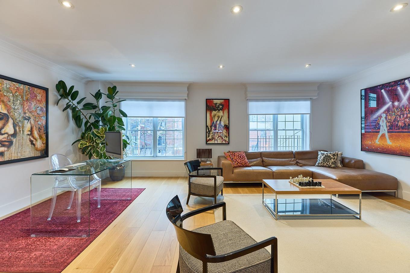 Living room - 737 - 739 Rue De Versailles, Montréal (Ville-Marie), QC - Indoor Photo Showing Living Room