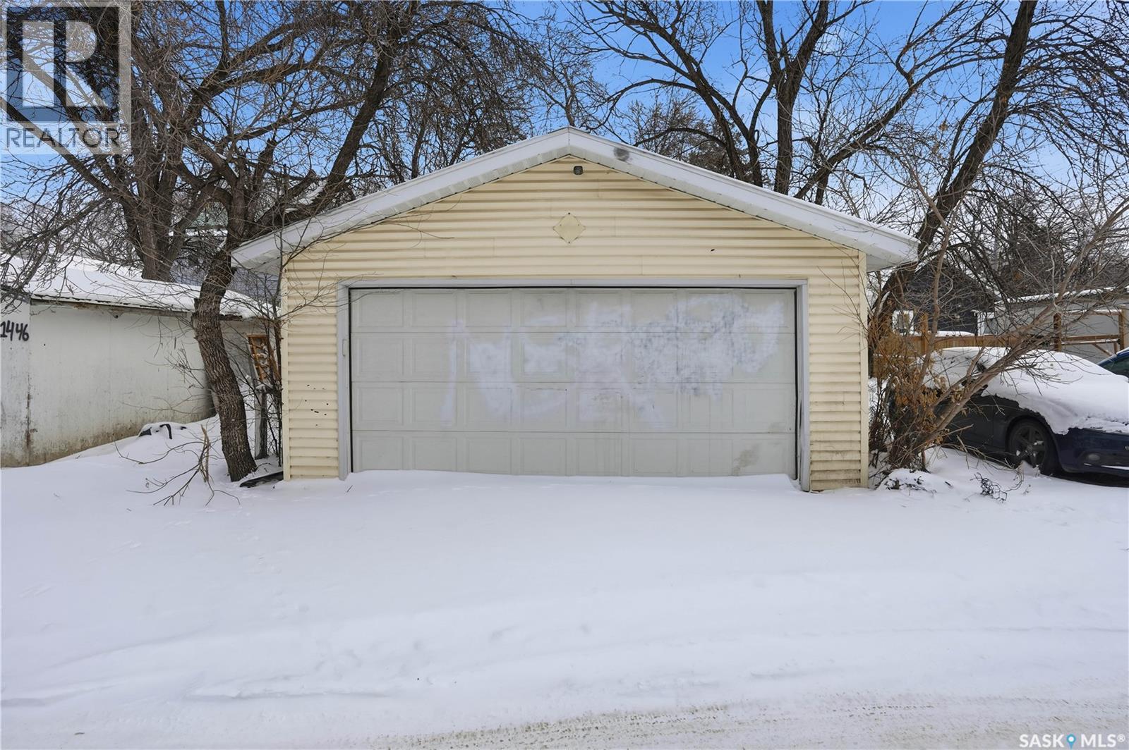 1452 Princess Street, Regina, SK - Outdoor