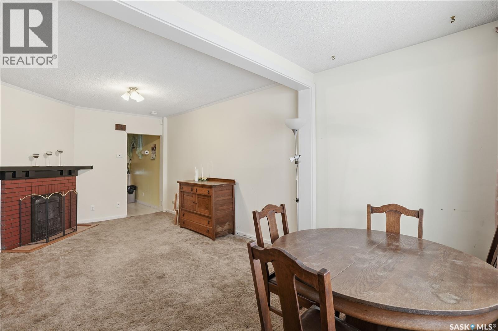 1452 Princess Street, Regina, SK - Indoor Photo Showing Dining Room
