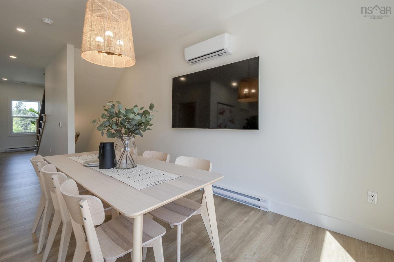 Pc-1 2 Pearlgarden Close, Dartmouth, NS