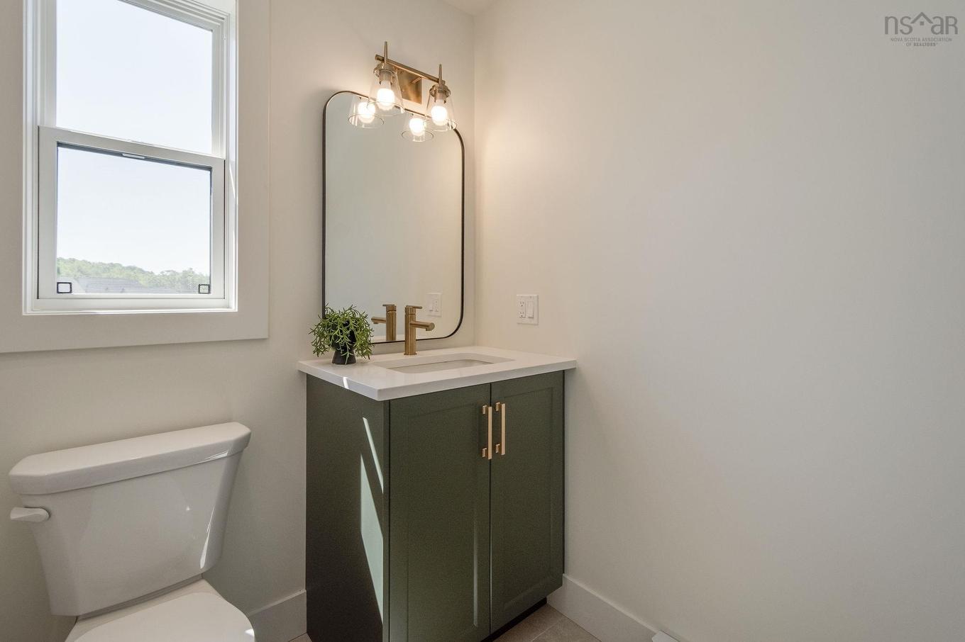 Pc-1 2 Pearlgarden Close, Dartmouth, NS