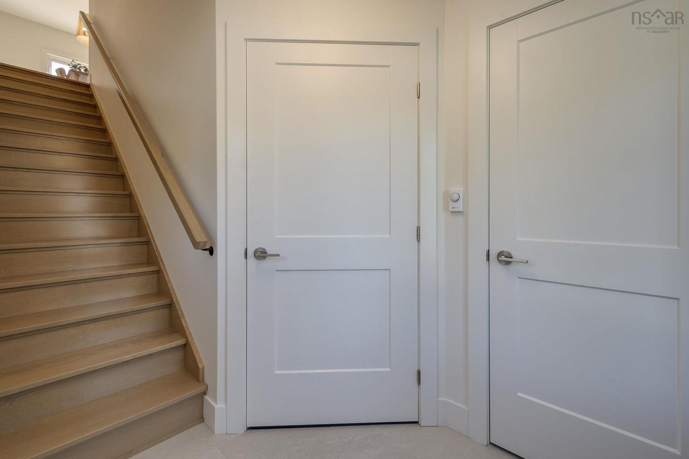 Pc-1 2 Pearlgarden Close, Dartmouth, NS