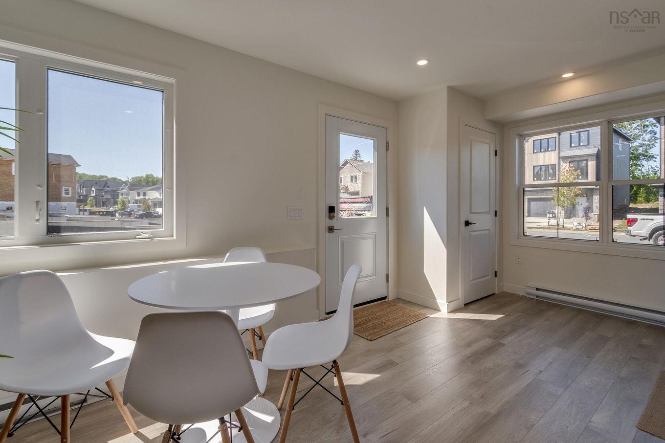 Pc-1 2 Pearlgarden Close, Dartmouth, NS