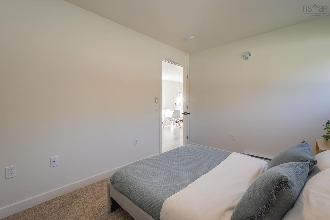 Pc-1 2 Pearlgarden Close, Dartmouth, NS