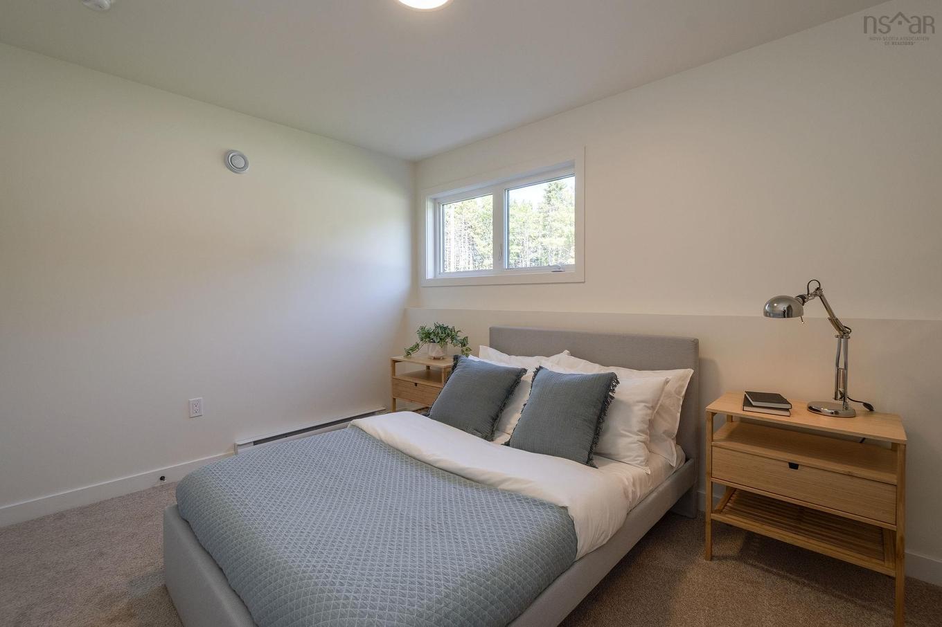 Pc-1 2 Pearlgarden Close, Dartmouth, NS