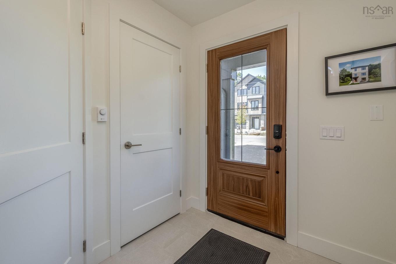 Pc-1 2 Pearlgarden Close, Dartmouth, NS