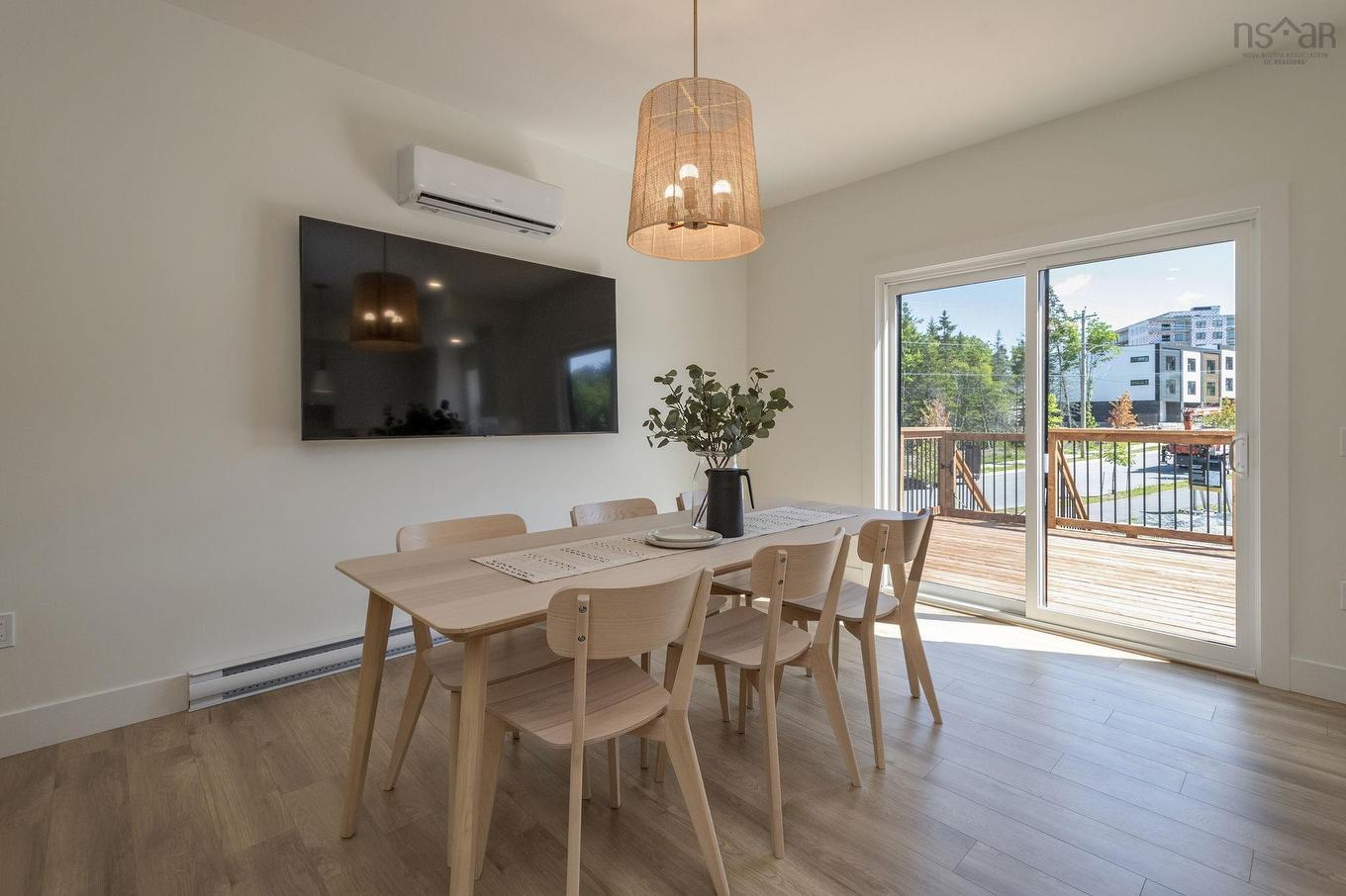 Pc-1 2 Pearlgarden Close, Dartmouth, NS