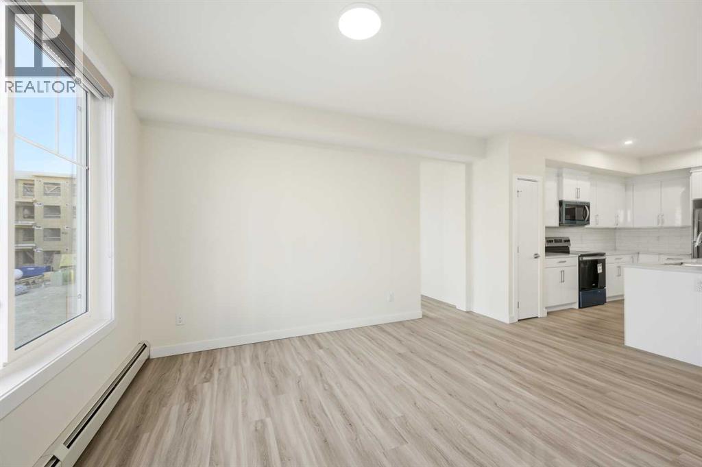 2221, 15 Skyview Point Crescent Ne, Calgary, AB - Indoor Photo Showing Kitchen