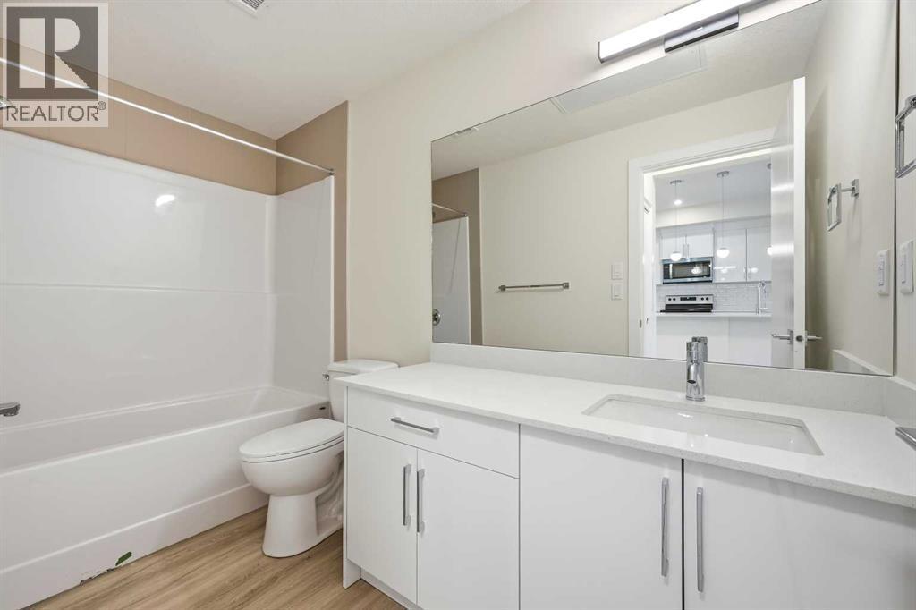 2221, 15 Skyview Point Crescent Ne, Calgary, AB - Indoor Photo Showing Bathroom