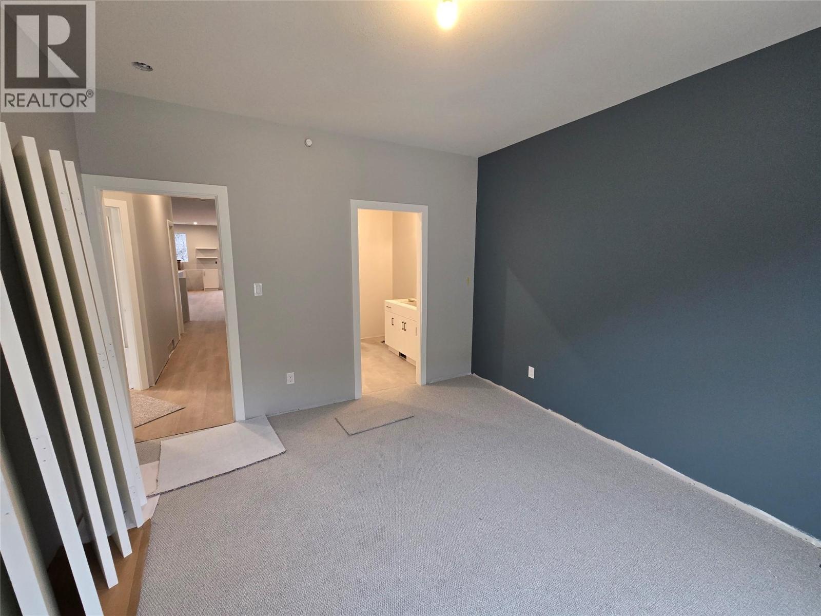 5868 Dallas Drive, Kamloops, BC - Indoor Photo Showing Other Room