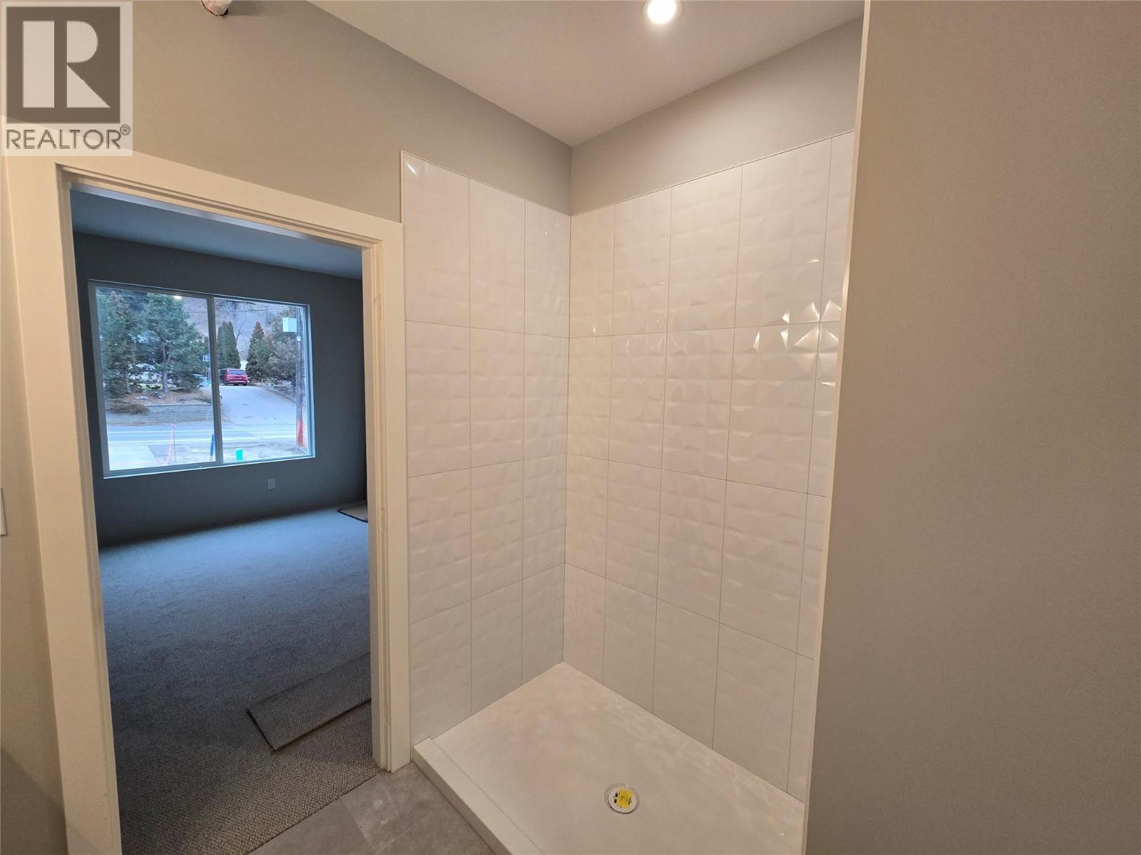 5868 Dallas Drive, Kamloops, BC - Indoor Photo Showing Other Room