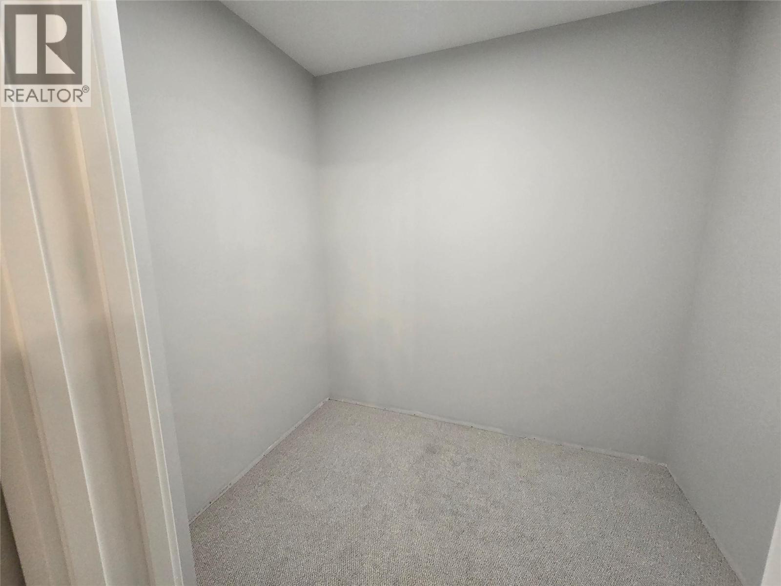 5868 Dallas Drive, Kamloops, BC - Indoor Photo Showing Other Room