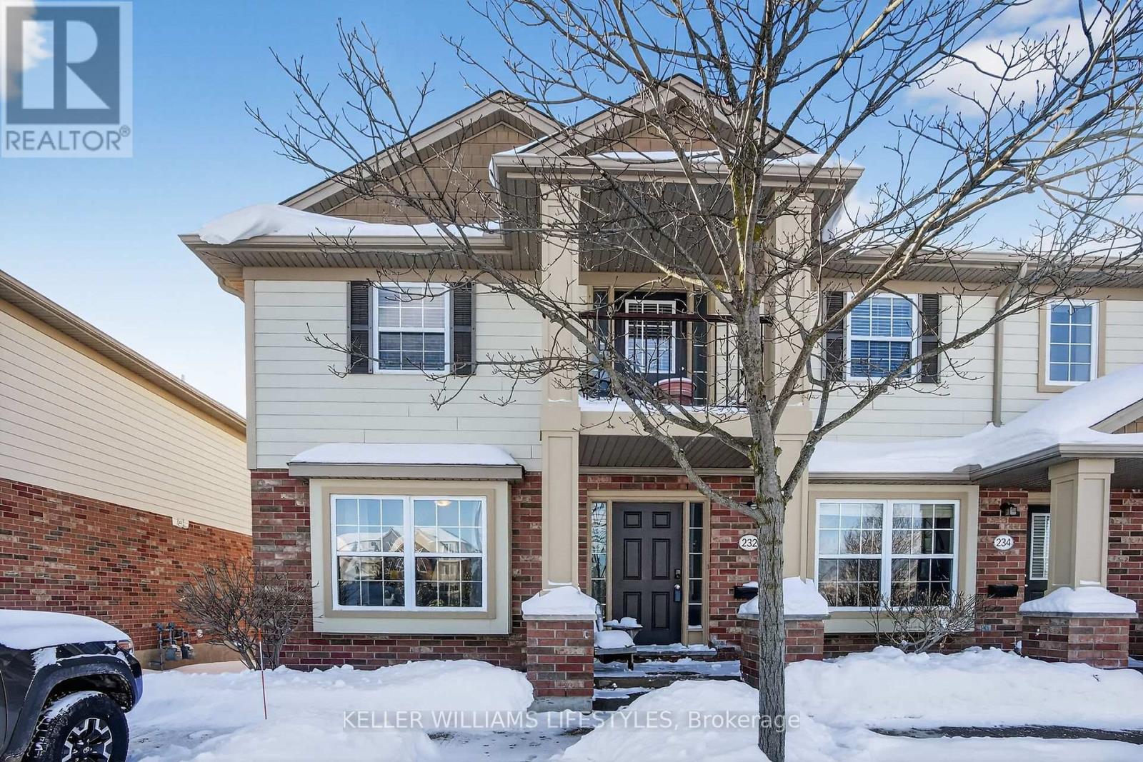 232 - 3320 Meadowgate Boulevard, London South (South U), ON - Outdoor With Facade